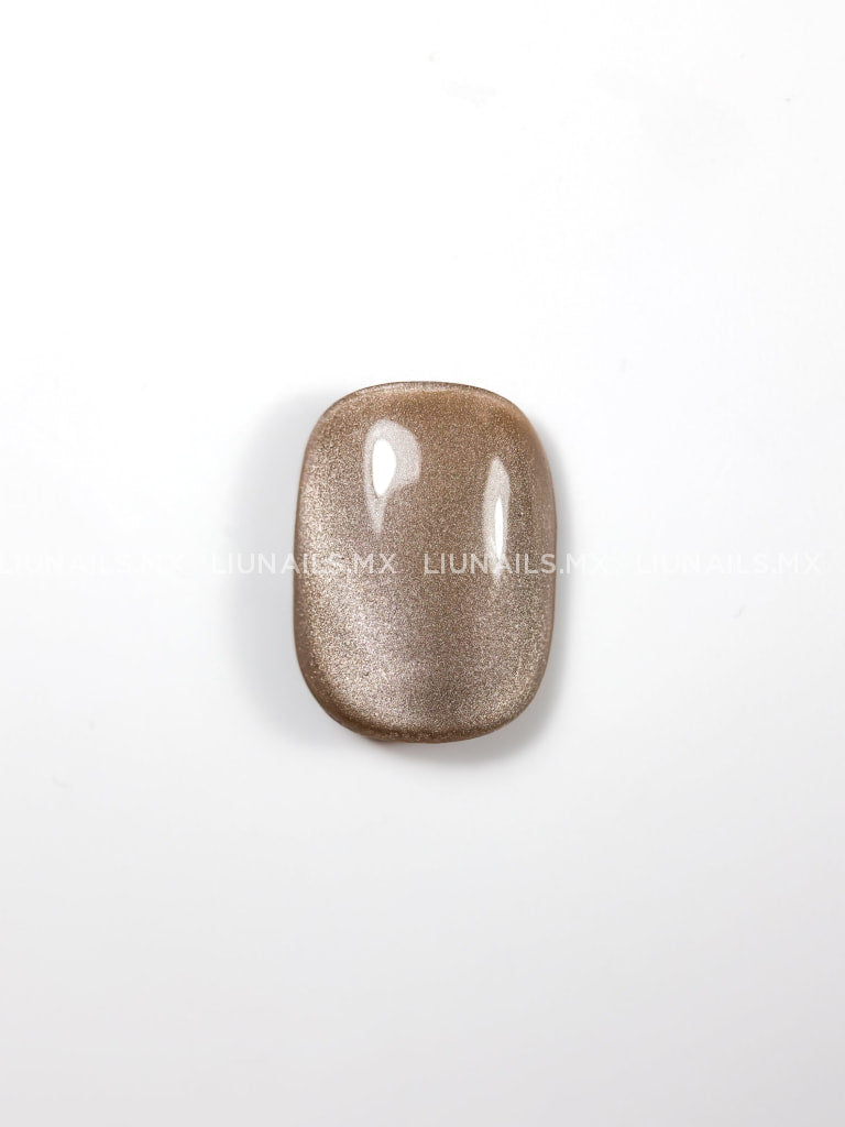 Color Cat Eye 02 “Cucurusito” – LIUNAILS Colores